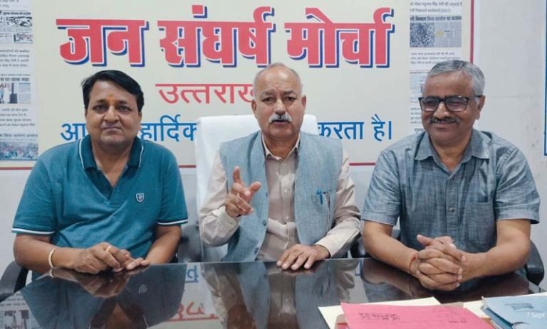 दम तोड़ते मरीजों को आईसीयू/वेंटिलेटर सुविधा कब मिलेगी सरकार? : रघुनाथ सिंह नेगी