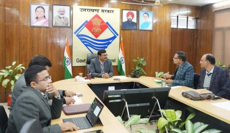प्रदेश में इको टूरिज्म की अपार संभावनाएं, ट्रैकिंग व माउंटेनियरिंग की इंटीग्रेटेड पॉलिसी 15 जनवरी तक होगी तैयार : मुख्य सचिव