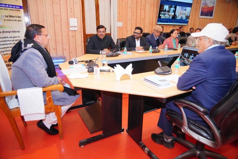 मुख्यमंत्री धामी ने राजस्व विभाग के 6 वेब पोर्टलों का किया शुभारंभ, नागरिकों को मिलेगी बड़ी राहत