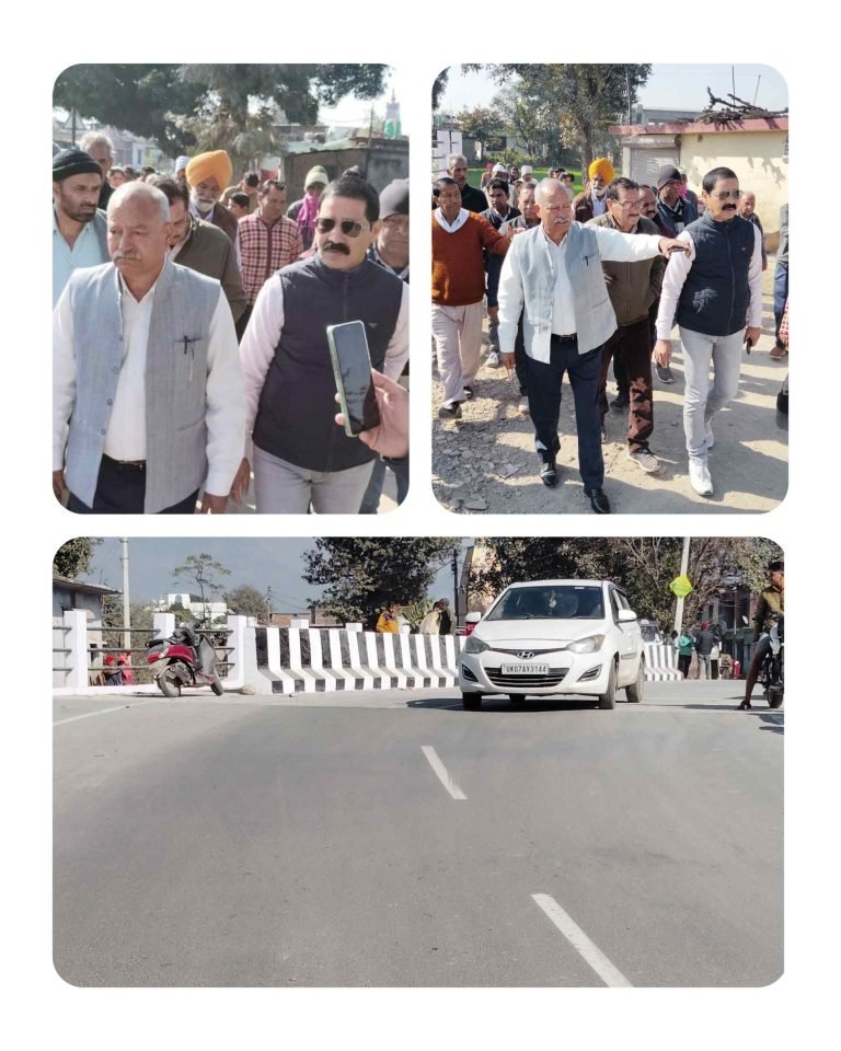 सर्विस रोड संकरी होने पर बिफरे मोर्चा अध्यक्ष, अधिकारियों पर जताई नाराजगी