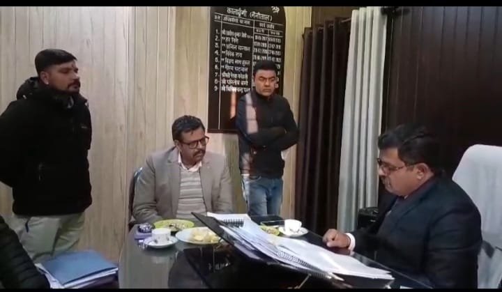 कोई व्यवस्था अगर सुचारू रूप से नही चल रही है तो उसको पटरी पर लाया जाये: विवेक रॉय