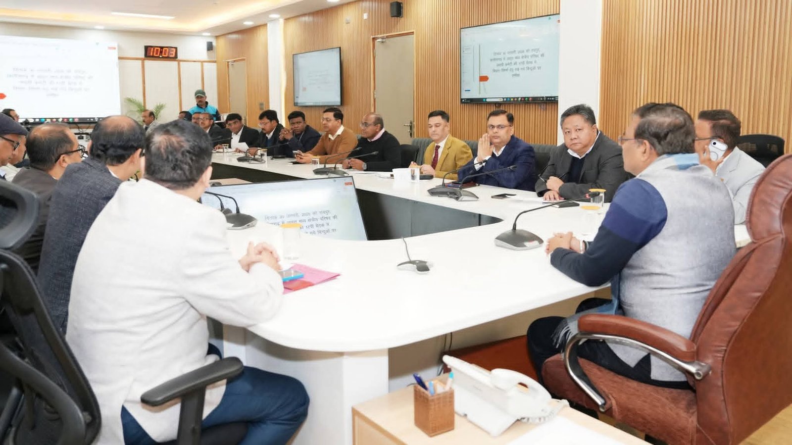 सचिव समिति की बैठक में मुख्य सचिव के निर्देश, नए कार्यों की स्वीकृति 15 फरवरी तक लें