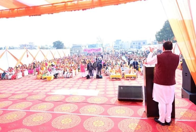 बालावाला में विराट हिन्दू सम्मेलन में बोले मुख्यमंत्री धामी, “हिंदू समाज की एकता और आत्मगौरव का महापर्व”