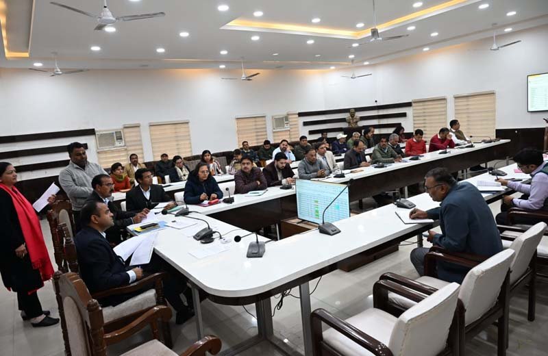 हरिद्वार में जनसुनवाई: 51 शिकायतें दर्ज, 28 का मौके पर निस्तारण