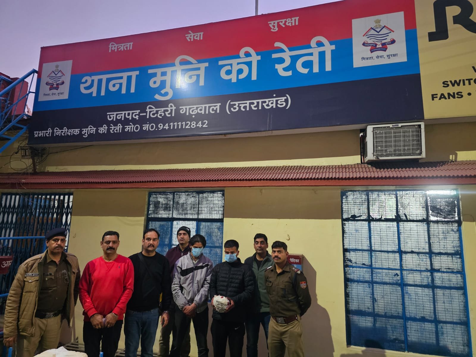 एंटी नारकोटिक्सी टास्क फोर्स&nbsp; की बड़ी कार्रवाई, 1.2 किलो चरस के साथ दो तस्कर गिरफ्तार