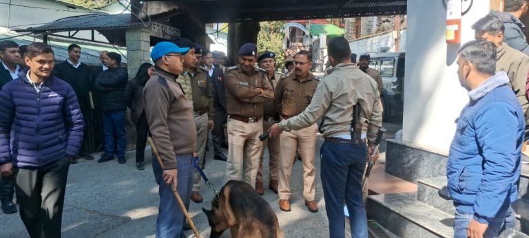 जिला न्यायलयों को फिर ईमेल के माध्यम से मिली बम से उड़ाने की धमकी