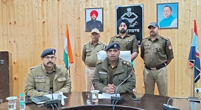 नैनीताल पुलिस की बड़ी कार्रवाई: 36 लाख की 121 ग्राम स्मैक संग तस्कर गिरफ्तार, नवंबर से अब तक 55 पर शिकंजा
