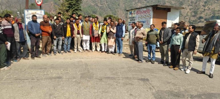 चार साल बाद 50 लाख की मंजूरी, कनारीछीना अस्पताल निर्माण शुरू होते ही ग्रामीणों में खुशी की लहर