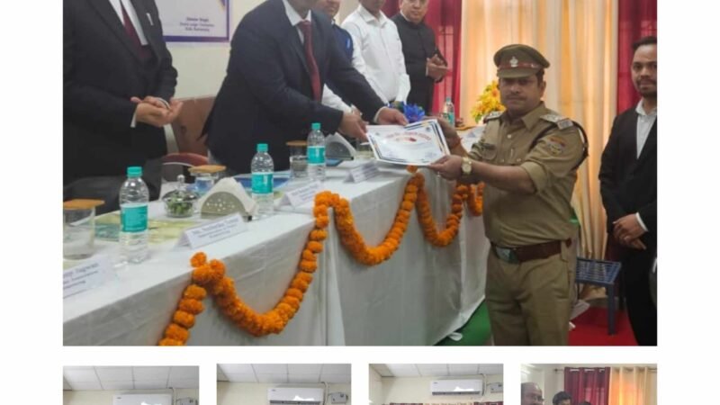 रुद्रप्रयाग में विधिक जागरूकता शिविर आयोजित, उत्कृष्ट कार्य पर पुलिस कर्मियों को प्रशस्ति पत्र से सम्मानित