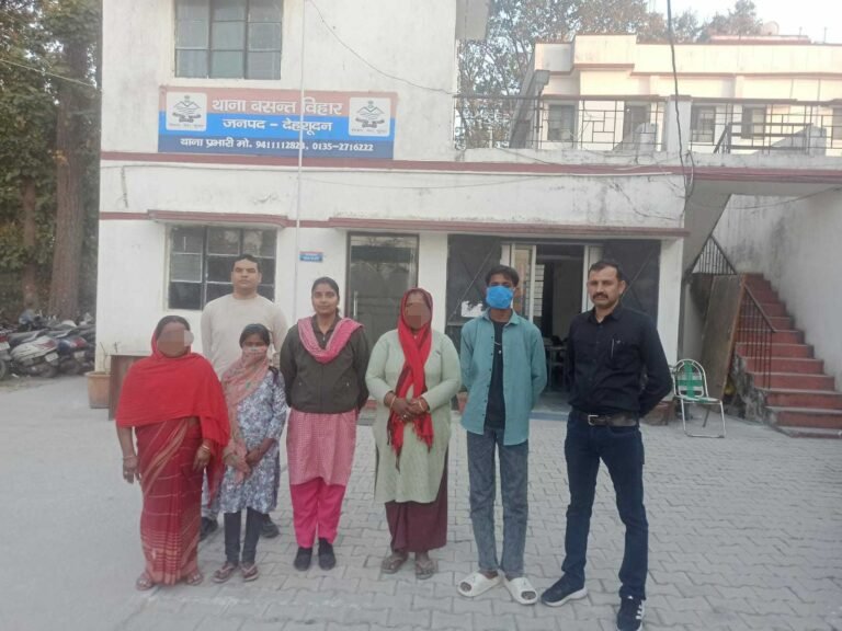 बसंत विहार से गुम दो नाबालिग बच्चे सकुशल बरामद