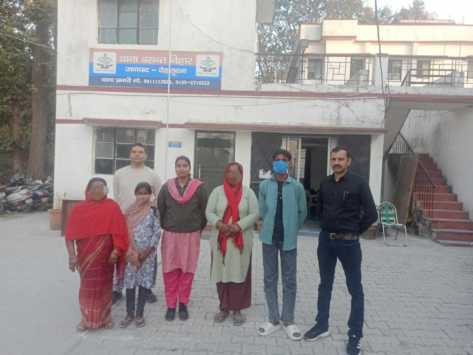 बसंत विहार से गुम दो नाबालिग बच्चे सकुशल बरामद