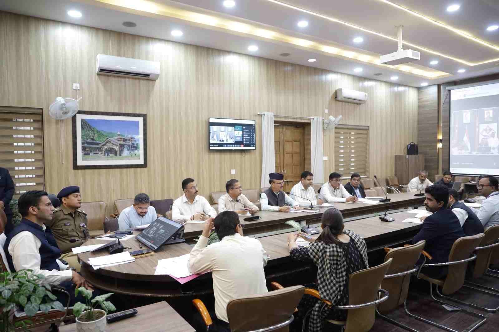 एलपीजी गैस की कालाबाजारी पर सख्त कार्रवाई के निर्देश, अवैध संग्रहण व रिफिलिंग पर एजेंसियां होंगी सील : सविन बंसल