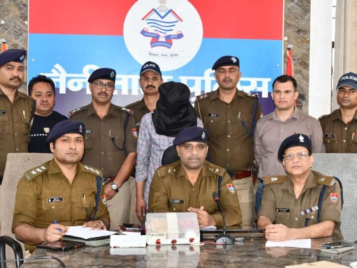 100–150 सीसीटीवी खंगालकर पुलिस ने सुलझाई चोरी की वारदात, शातिर चोर गिरफ्तार, 13 लाख के जेवरात बरामद