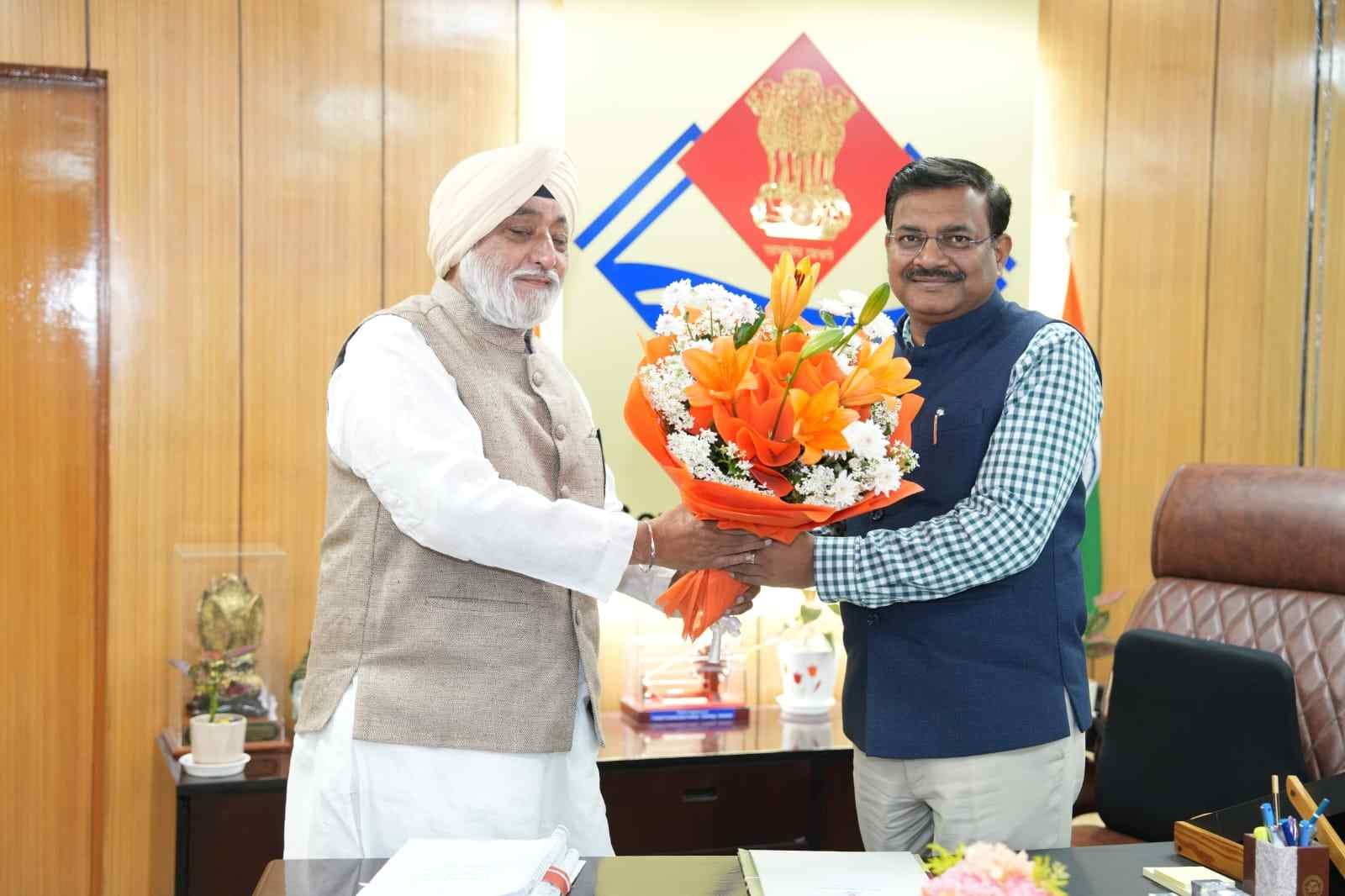 23 मई 2026 को खुलेंगे श्री हेमकुंट साहिब के कपाट, तीर्थयात्रा की तैयारियां तेज