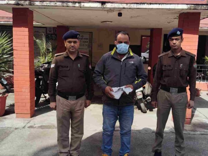 दून पुलिस की बड़ी कार्रवाई, 34 लाख की हेरोइन के साथ एक तस्कर गिरफ्तार