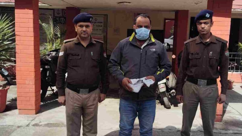 दून पुलिस की बड़ी कार्रवाई, 34 लाख की हेरोइन के साथ एक तस्कर गिरफ्तार