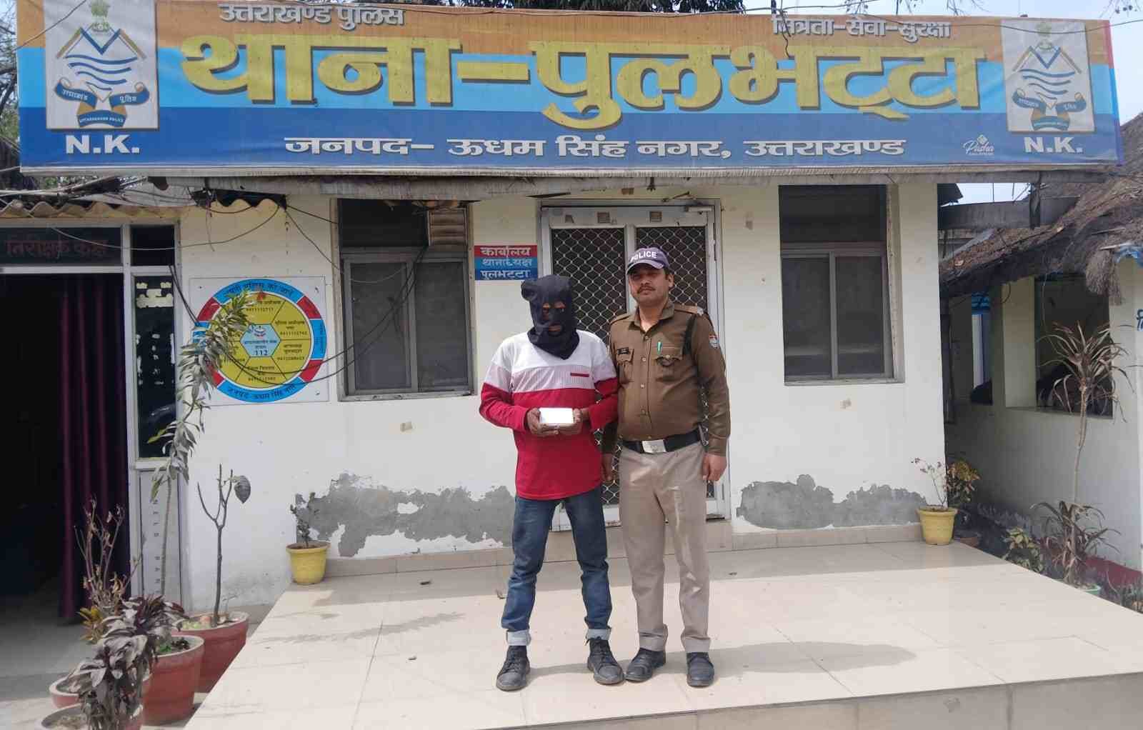 2 लाख की स्मैक के साथ तस्कर गिरफ्तार, पुलभट्टा पुलिस की कार्रवाई