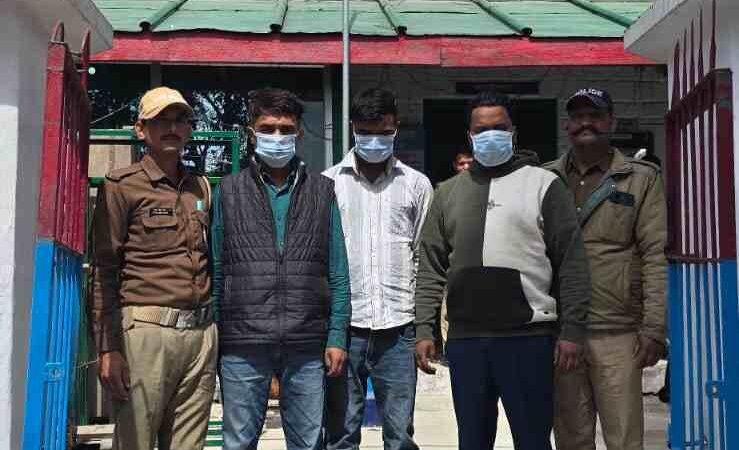 पौड़ी पुलिस का नशा तस्करी नेटवर्क पर बड़ा प्रहार, मुख्य सरगना सहित 3 गिरफ्तार