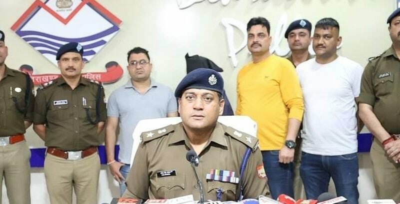 देहरादून में ब्लाइंड मर्डर का खुलासा, पति ने ही की थी पत्नी की हत्यास