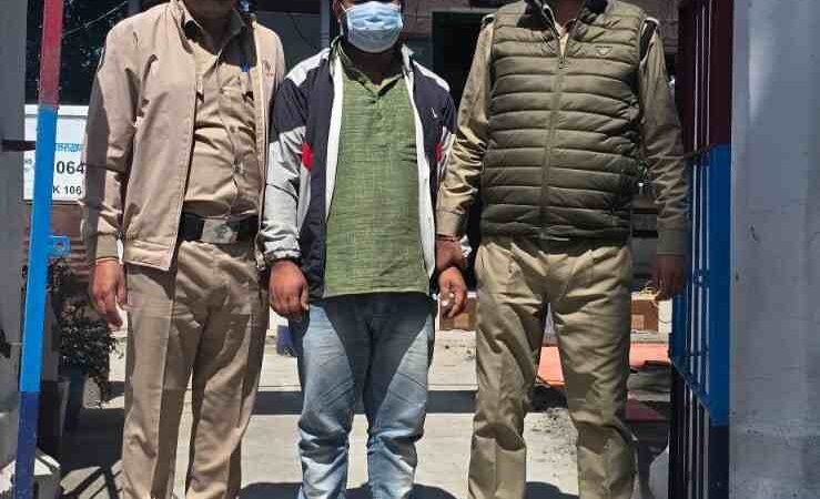 पौड़ी पुलिस की बड़ी कार्रवाई, गांजा तस्करी नेटवर्क का मुख्य सप्लायर रामनगर से गिरफ्तार