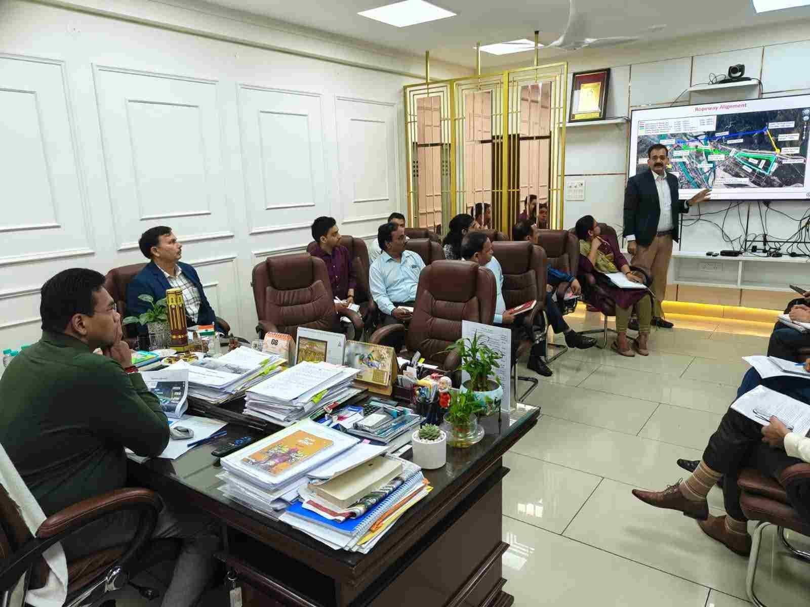 हरिद्वार में इंटीग्रेटेड रोपवे परियोजना को गति देने के निर्देश, 75 करोड़ प्रति किमी लागत पर हुई समीक्षा
