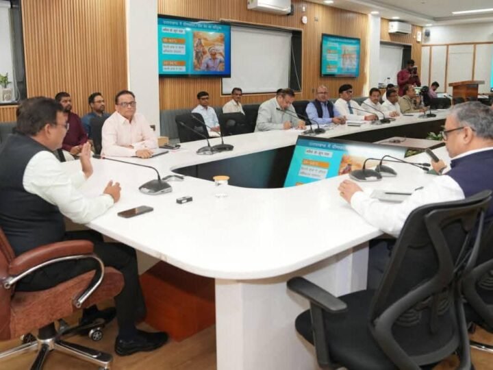 मुख्य सचिव आनंद बर्द्धन के निर्देश, स्कूलों में बजेगी ‘वॉटर बेल’