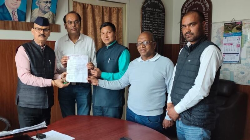 मसूरी में रसोई गैस संकट गहराया, व्यापारियों व नागरिकों ने प्रशासन से तत्काल समाधान की मांग