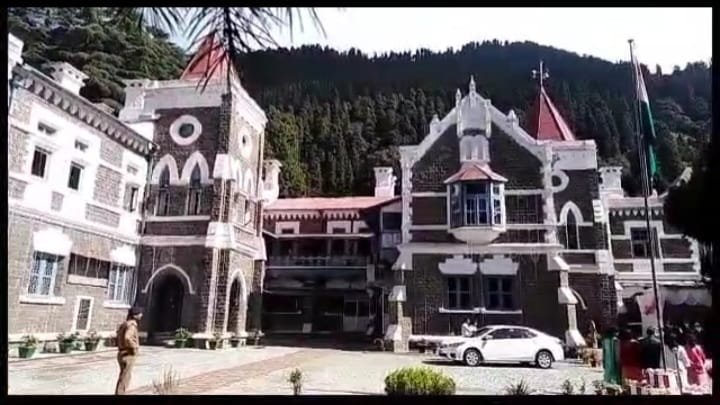 उपनल कर्मचारियों के नियमितीकरण पर हाईकोर्ट सख्त, कार्मिक सचिव को 20 अप्रैल को तलब