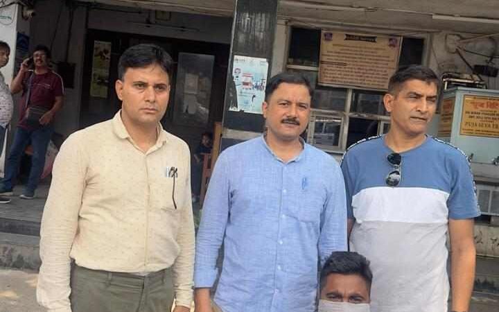 पेंशन अपडेट के नाम पर 10 लाख की ठगी, STF ने पश्चिम बंगाल से आरोपी को किया गिरफ्तार