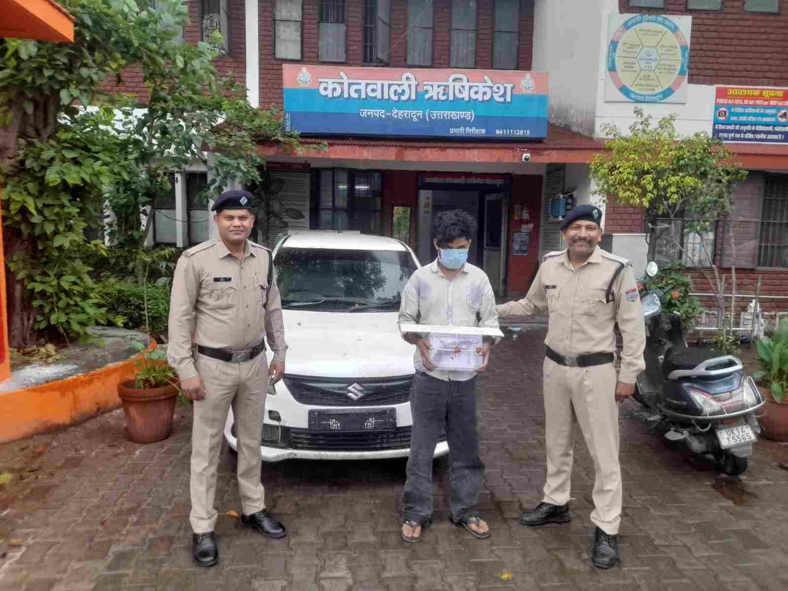 ऑपरेशन प्रहार में दून पुलिस की बड़ी सफलता, फायरिंग करने वाला अंतरराज्यीय वाहन चोर गिरफ्तार