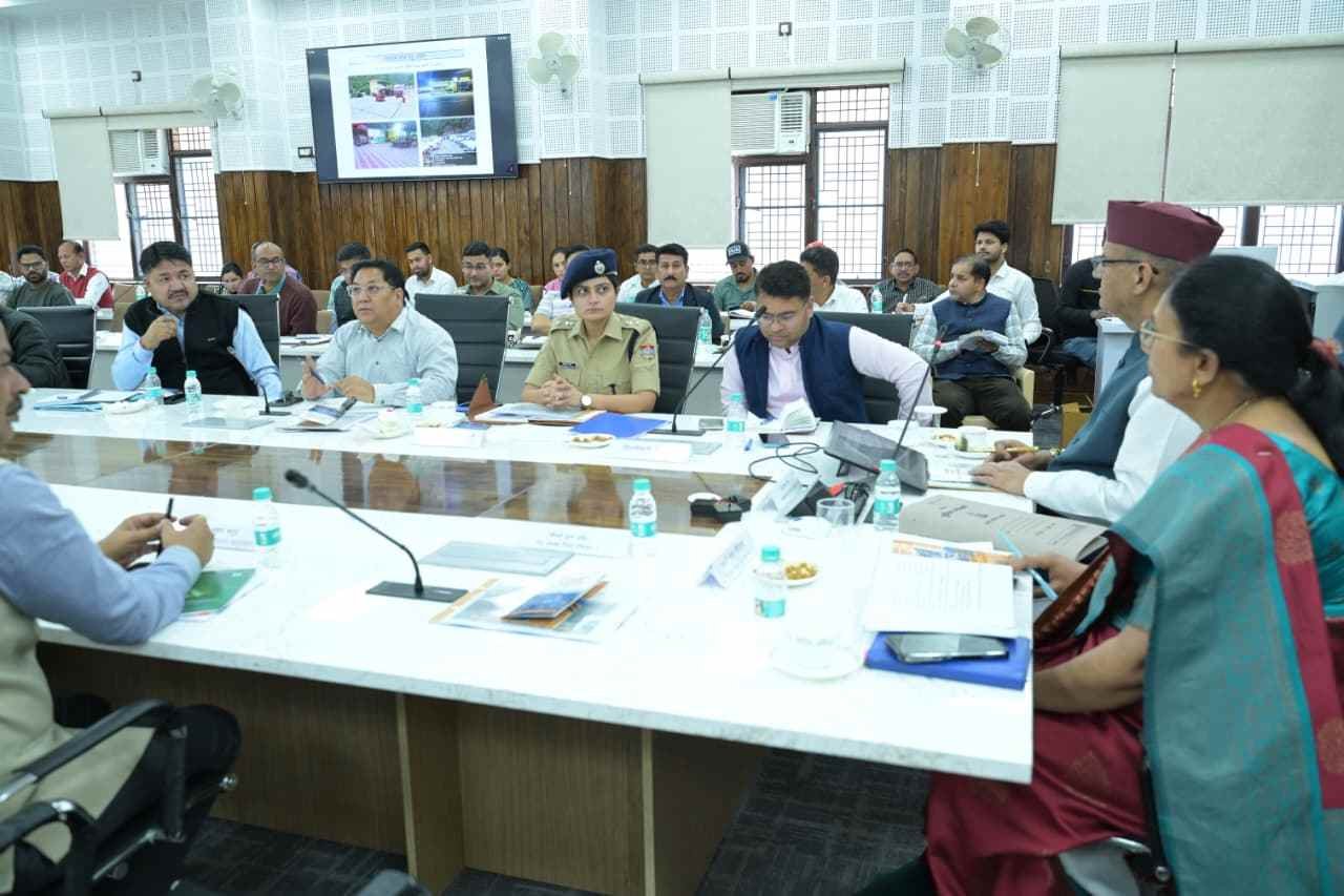 केदारनाथ यात्रा 2026: 20 अप्रैल तक पूरी हों तैयारियां, लापरवाही पर सख्त कार्रवाई के निर्देश