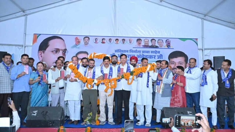 देहरादून में अंबेडकर जयंती पर कन्हैया कुमार का संबोधन, संविधान की रक्षा का लिया संकल्प