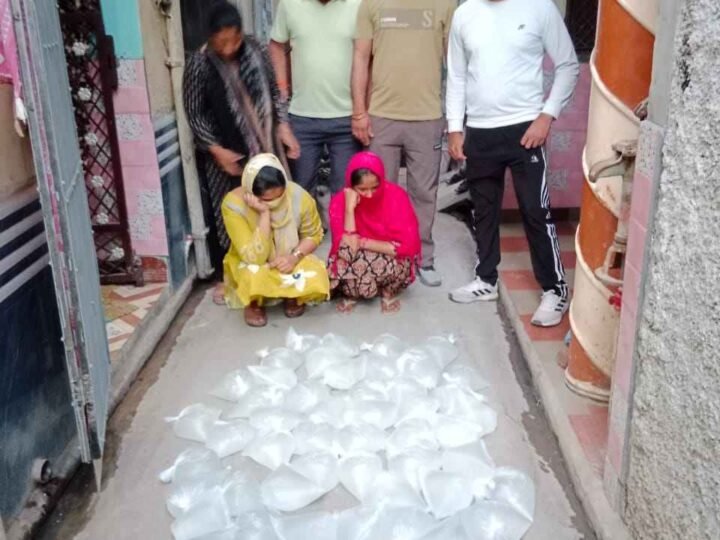 ऋषिकेश में अवैध कच्ची शराब पर कार्रवाई, 50 लीटर बरामद; दो महिलाएं गिरफ्तार