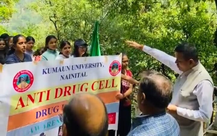 ड्रग इंसान के लिए अभिशाप है: कुलपति प्रो0 रावत