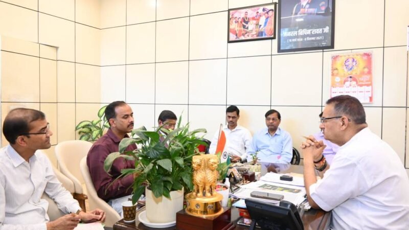 रेशम उत्पादन को बढ़ावा देने पर जोर, देहरादून के बाद नैनीताल में भी बनेगा सिल्क पार्क