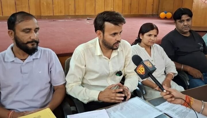 नर्सिंग अभ्यर्थियों का आंदोलन तेज, 19 अप्रैल से अनिश्चितकालीन भूख हड़ताल का ऐलान