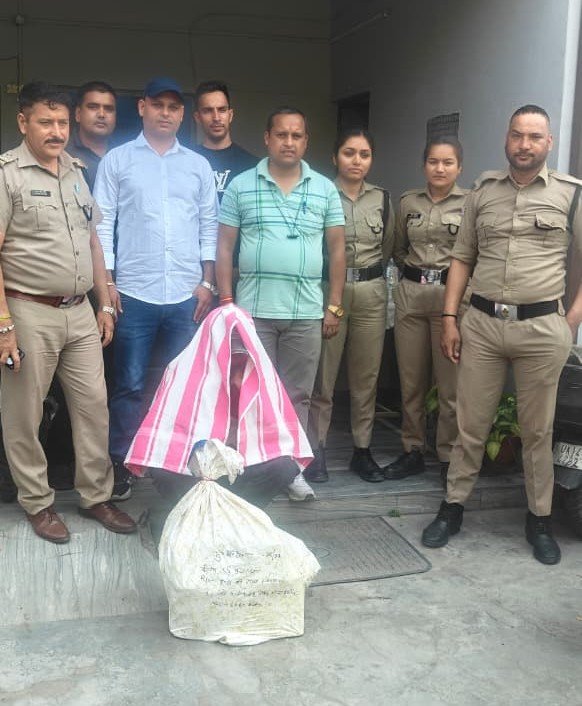 ऋषिकेश में अवैध शराब के खिलाफ सघन अभियान, दो गिरफ्तार