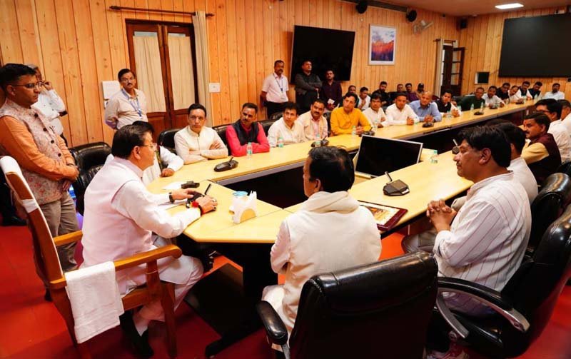 चारधाम यात्रा में संख्या सीमा हटाने पर सीएम धामी का आभार, श्रद्धालुओं की सुविधा सर्वोच्च प्राथमिकता