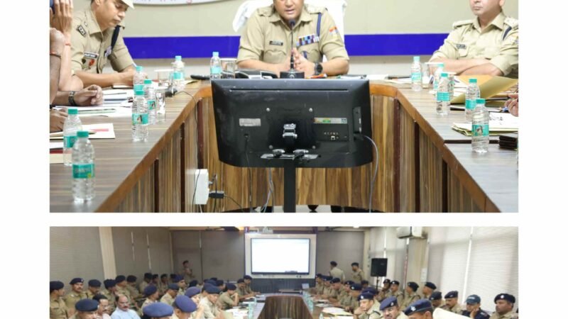 देहरादून में मासिक अपराध गोष्ठी: एसएसपी ने कानून व्यवस्था, यातायात और ‘ऑपरेशन प्रहार’ पर दिए सख्त निर्देश