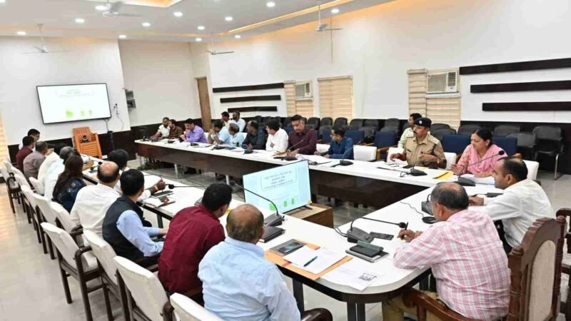 सीएम घोषणाओं पर तत्परता से हो कार्रवाई, लापरवाही बिल्कुल बर्दाश्त नहीं : मयूर दीक्षित