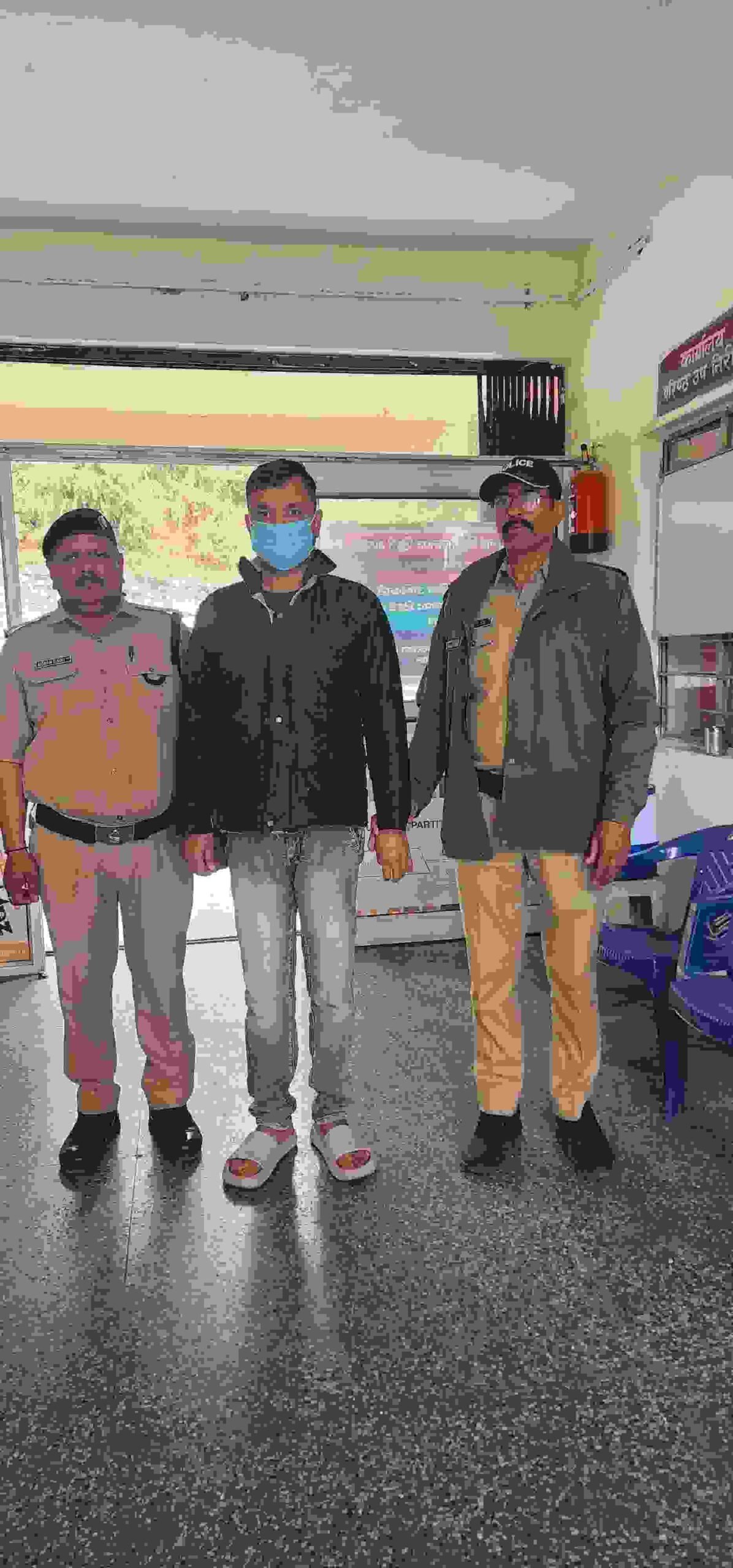 ऑपरेशन प्रहार के तहत टिहरी पुलिस की बड़ी कार्रवाई, एक साल से फरार वारंटी देहरादून से गिरफ्तार