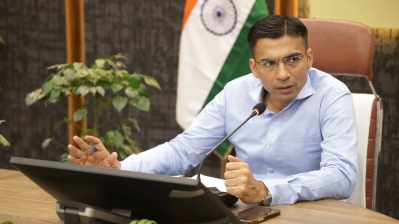 डीएम सविन बंसल का बड़ा एक्शन, मानकों के विपरीत संचालित 96 होमस्टे के पंजीकरण निरस्त