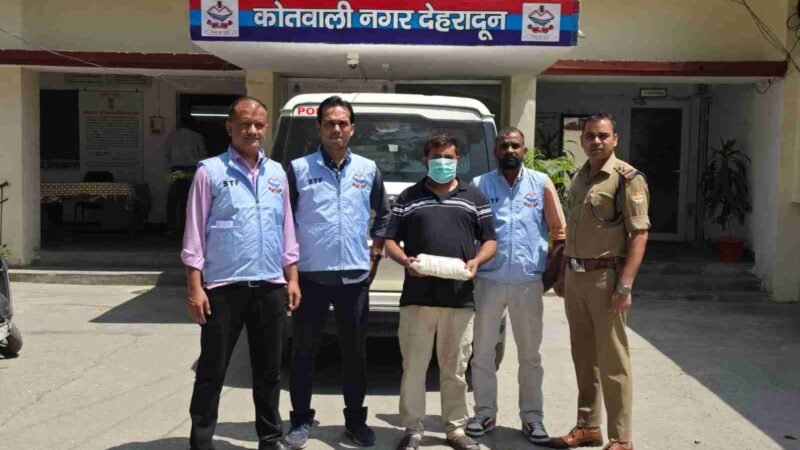 SSC परीक्षा में हाईटेक नकल गिरोह का बड़ा खुलासा, STF ने मास्टरमाइंड नेटवर्किंग एक्सपर्ट को दबोचा