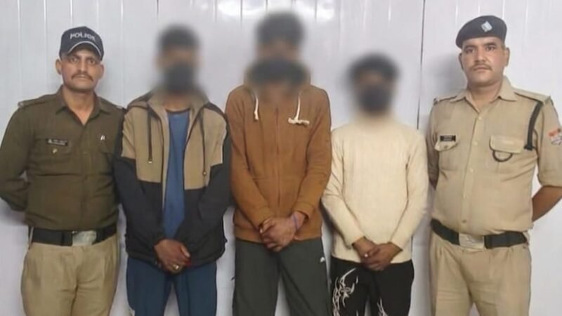 केदारनाथ पैदल मार्ग पर मारपीट करने वाले 3 घोड़ा-खच्चर संचालकों पर कार्रवाई, लाइसेंस निरस्तीकरण की संस्तुति