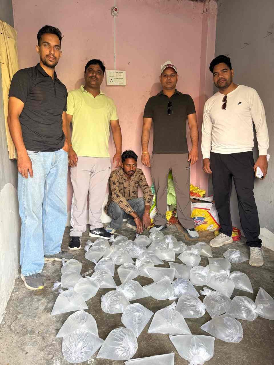 ऋषिकेश में आबकारी विभाग की कार्रवाई, 40 लीटर कच्ची शराब के साथ तस्कर गिरफ्तार
