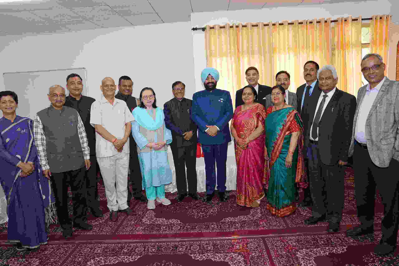 विद्यार्थी विश्वविद्यालय की मुख्य धुरी है: राज्यपाल