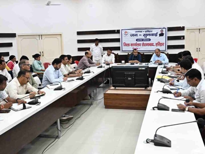 सरकारी भूमि पर अतिक्रमण बर्दाश्त नहीं, तत्काल हटाएं कब्जे: मयूर दीक्षित