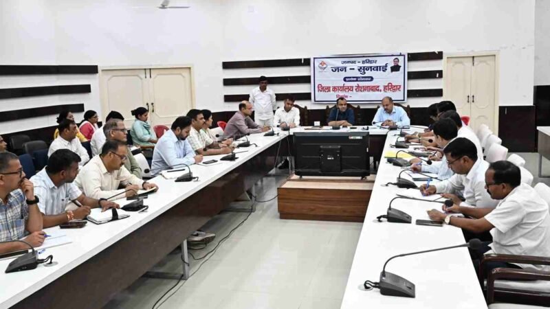 सरकारी भूमि पर अतिक्रमण बर्दाश्त नहीं, तत्काल हटाएं कब्जे: मयूर दीक्षित