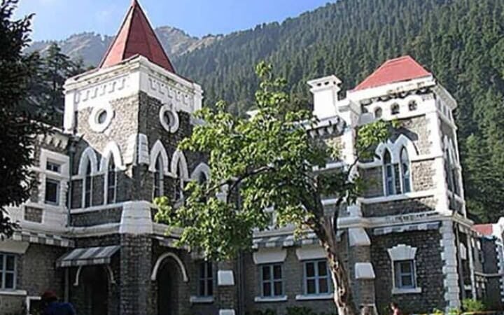 हाईकोर्ट ने दी डीएसए मैदान में बकरीद की नमाज की अनुमति, सुबह 9 से 10 बजे तक होगा आयोजन