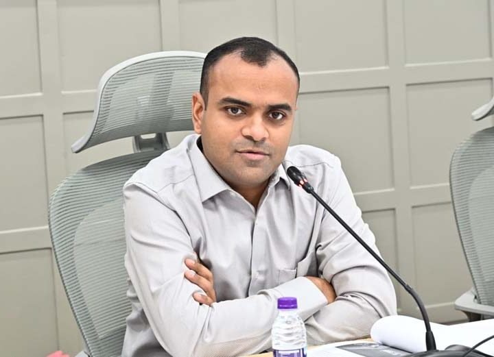 “हरित हरिद्वार” मुहिम को गति देंगे अधिकारी, डीएम मयूर दीक्षित ने दिए वृक्षारोपण और अतिक्रमण हटाने के सख्त निर्देश